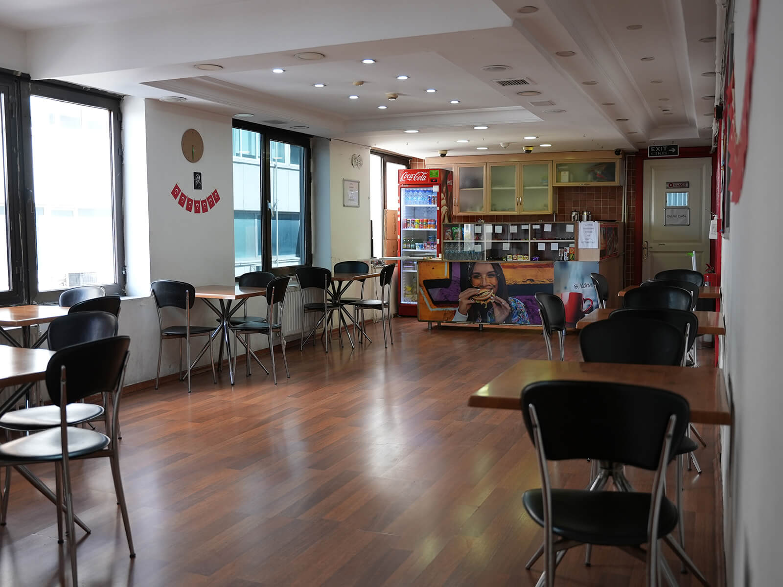 Just English Mecidiyeköy Şubesi